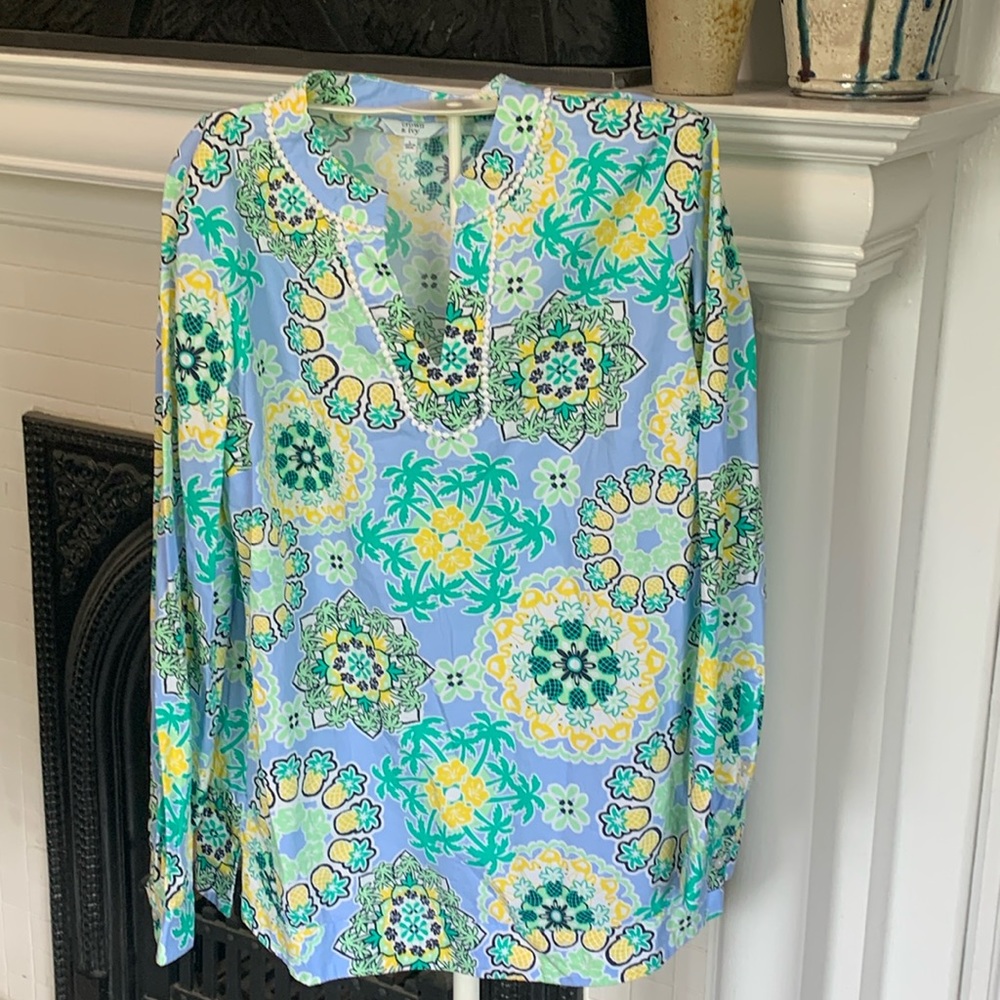Crown‎ and ivy all cotton tunic. Made in India